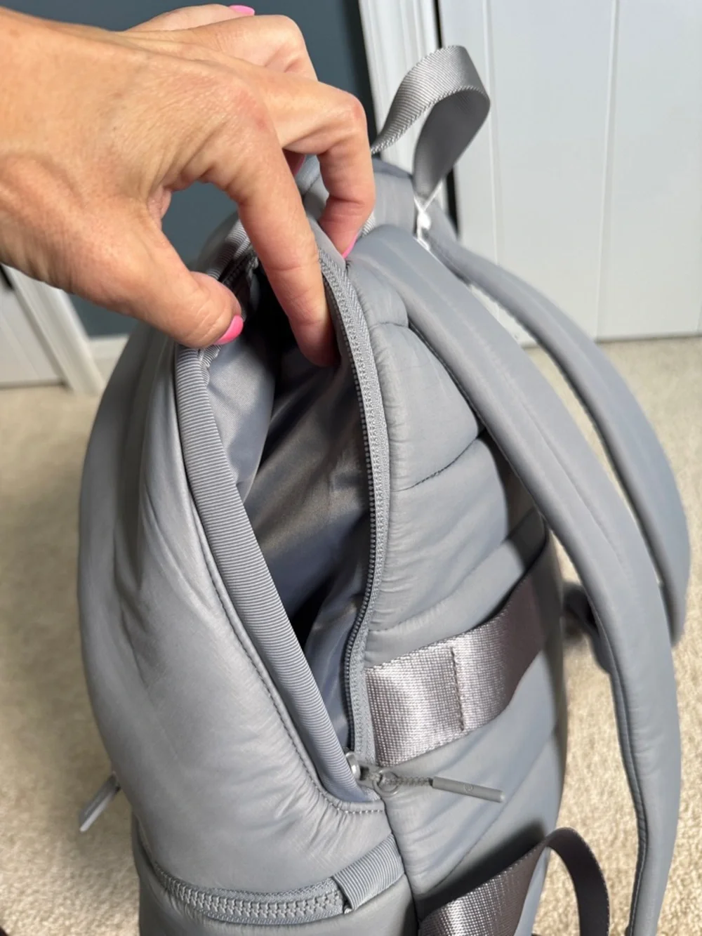 NWT Lululemon Wunder Puff Backpack Rhino Gray Puffer Bag Gym Travel Yoga 20L